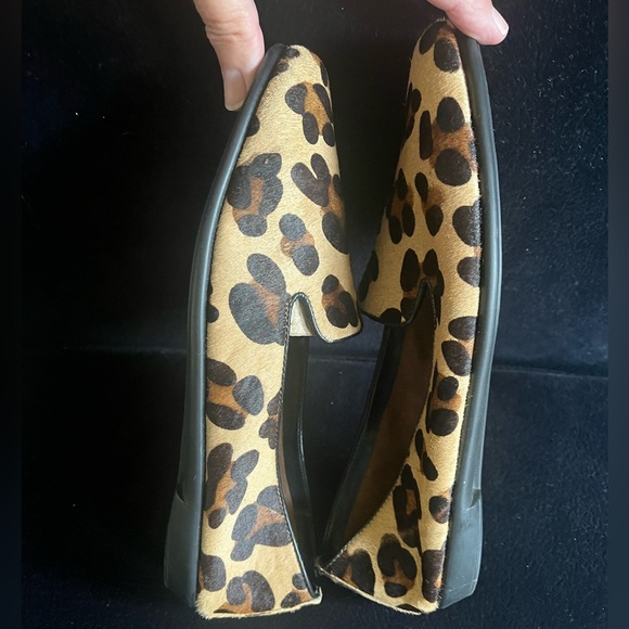 AEROSOLES Leopard Animal Print Loafers - Picture 5 of 9
